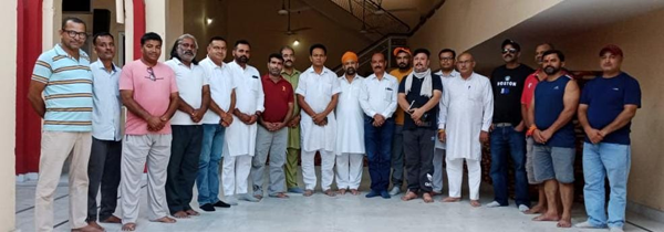Announcement of new office bearers in the meeting of BJP Garhshankar Mandal.