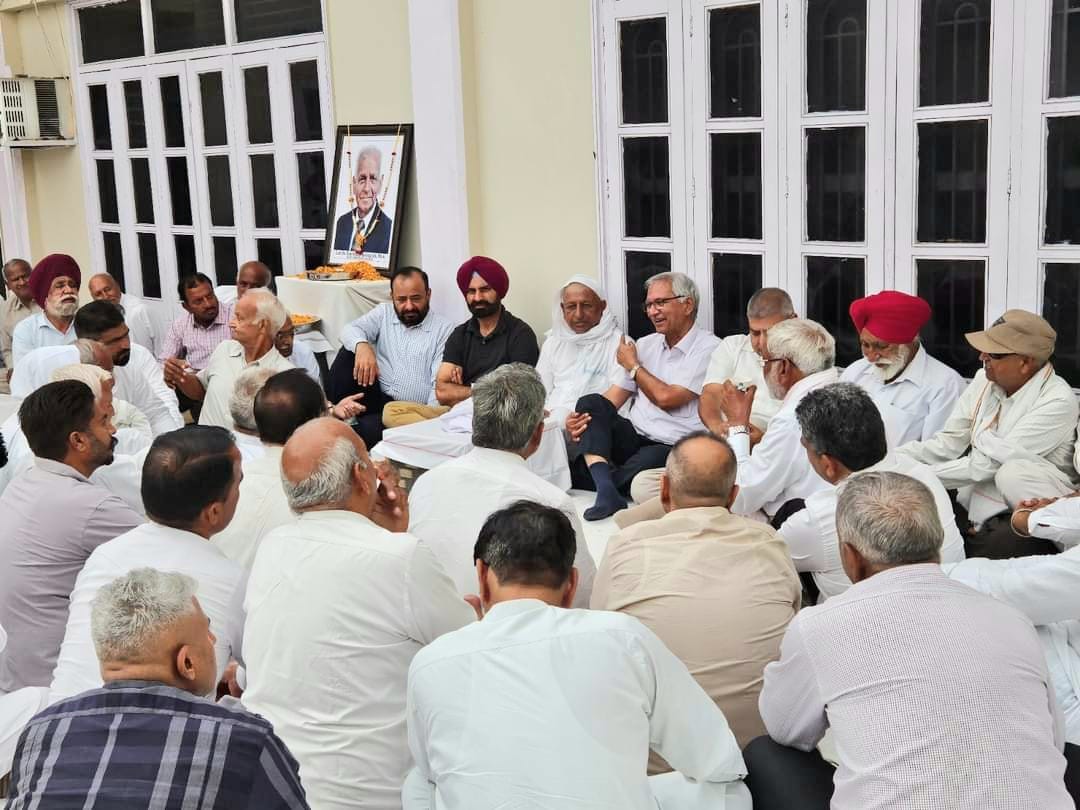 On the death of former MLA Kataria, former MLA from Bassi Pathan G.P. expressed regret