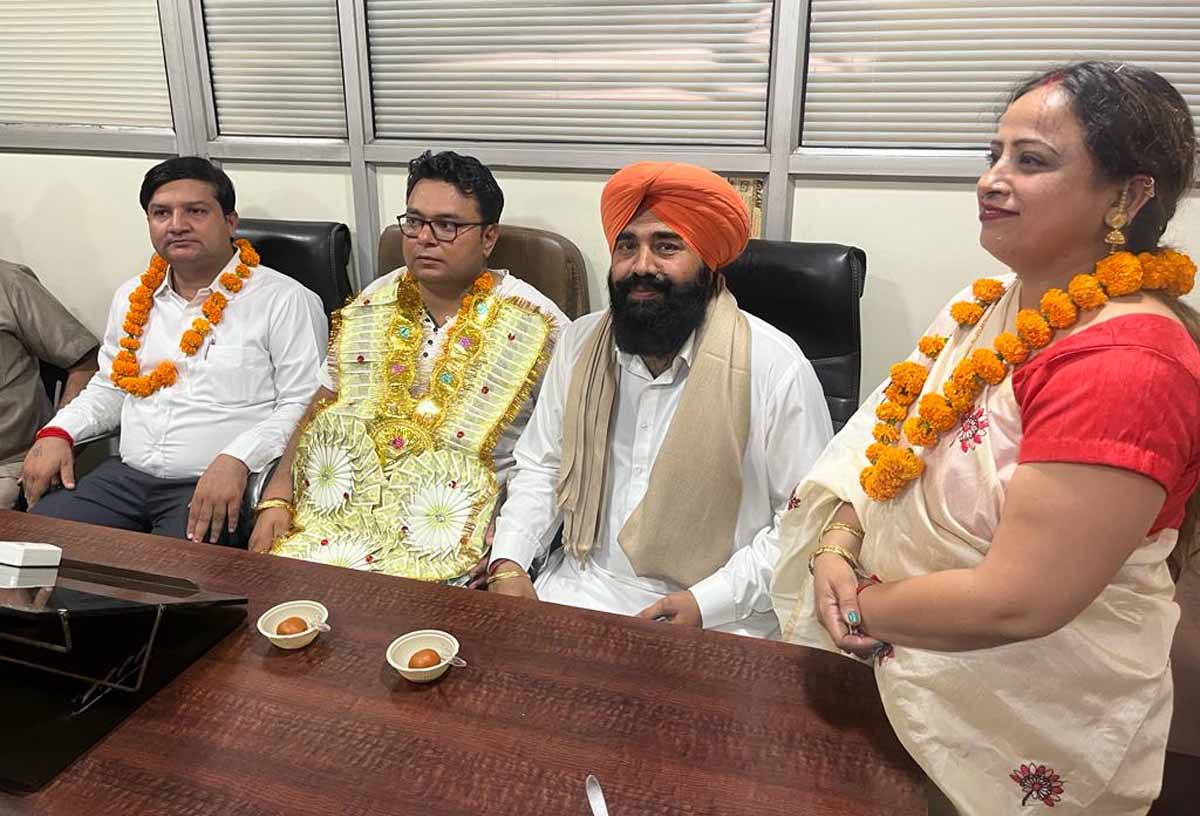 Sachin Kharav becomes president of Postal and RSS Employees Cooperative Bank