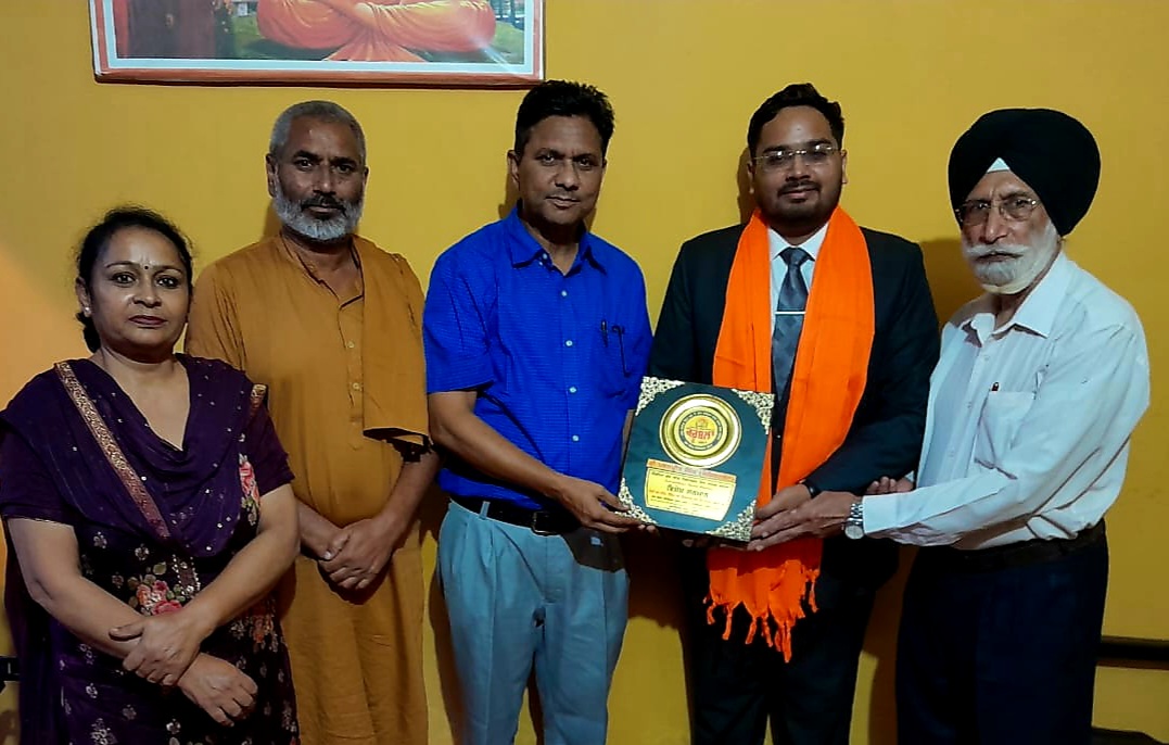 Pawanpreet Singh Muggowal honored by Nikkian Krumbhalan Publications