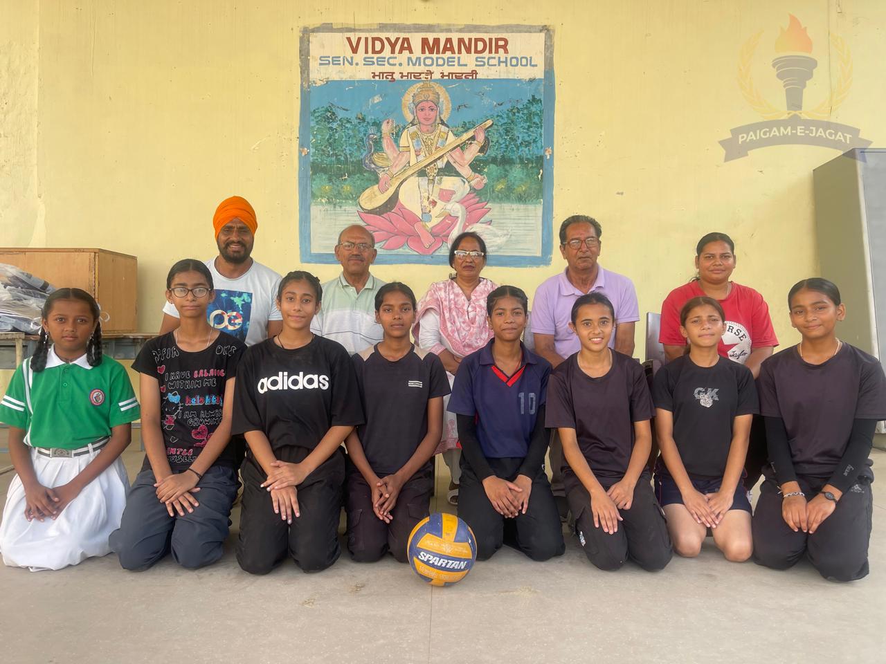 Vidya Mandir Girls Make Mark in Volleyball, Eight Players Selected for Punjab Inter-District Competition