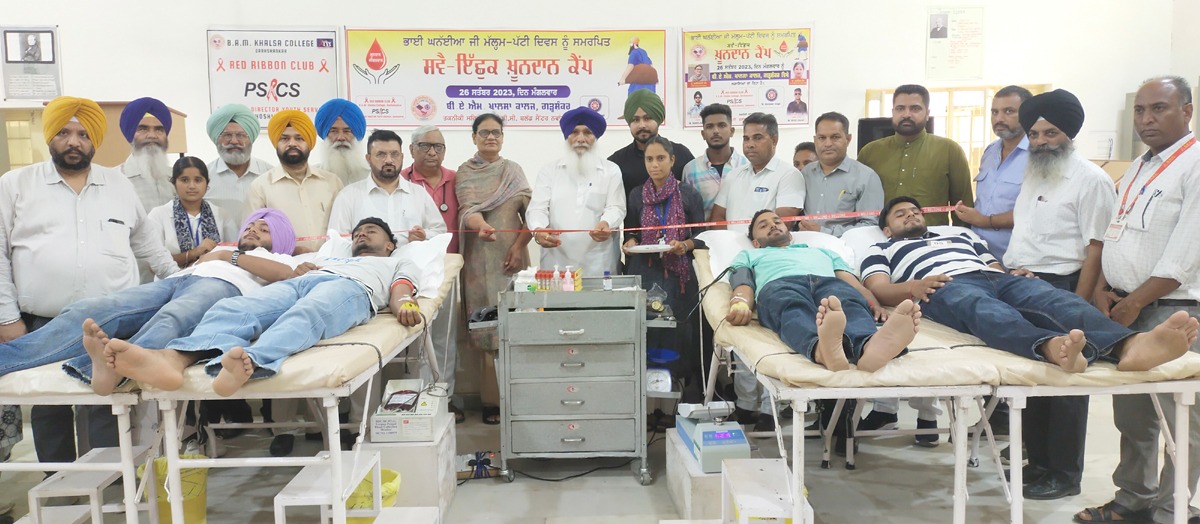 A blood donation camp dedicated to Bhai Ghanaiya Ji Mallam Patti Day was organized in Khalsa College