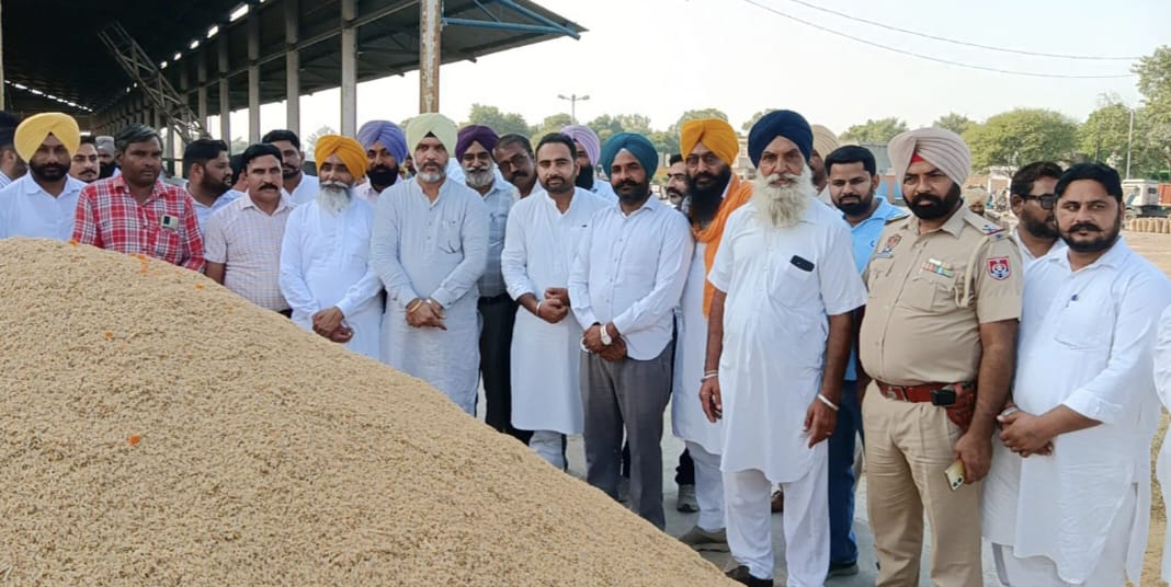 ਕਿਸਾਨਾਂ ਨੂੰ ਵਿਕੀ ਫਸਲ ਦੀ ਅਦਾਇਗੀ 24 ਘੰਟੇ ਵਿੱਚ ਕੀਤੀ ਜਾਵੇਗੀ ਤੇ ਮੰਡੀਆਂ ਵਿੱਚ ਕਿਸੇ ਕਿਸਮ ਦਾ ਭਿ੍ਸ਼ਟਾਚਾਰ ਬਰਦਾਸ਼ਤ  ਨਹੀਂ ਕੀਤਾ ਜਾਵੇਗਾ- ਰਜਨੀਸ਼ ਦਹੀਆ