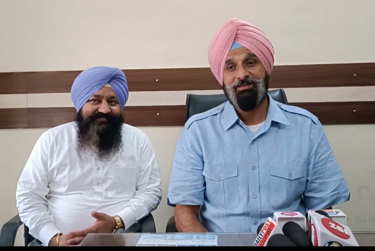 ਐਸ ਵਾਈ ਐਲ ਮੁੱਦੇ ਤੇ ਸੰਵੇਦਨਸ਼ੀਲ ਨਹੀਂ ਹਨ ਮੁੱਖ ਮੰਤਰੀ : ਮਜੀਠੀਆ, ਕਾਂਗਰਸੀਆਂ ਦੇ ਵਾਪਸ ਪਰਤਣ ਨਾਲ ਭਾਜਪਾ ਦੀ ਹਾਲਤ ਹੋਈ ਪਤਲੀ