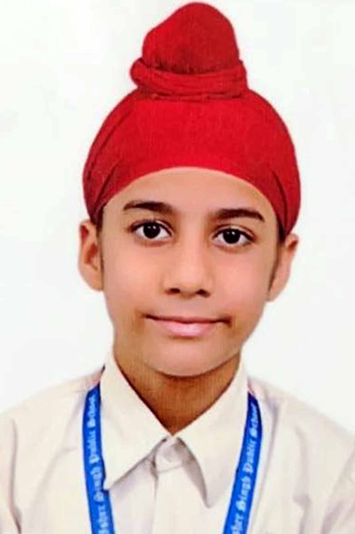 A student of Sant Ishar Singh Public School won the first place in the painting competition