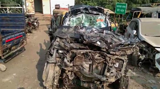 BJP MP including 4 injured in collision between SUV and truck