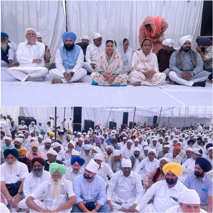 In the funeral prayer of former MLA Ram Krishna Katarian, Dr. Gurpreet Kaur joined
