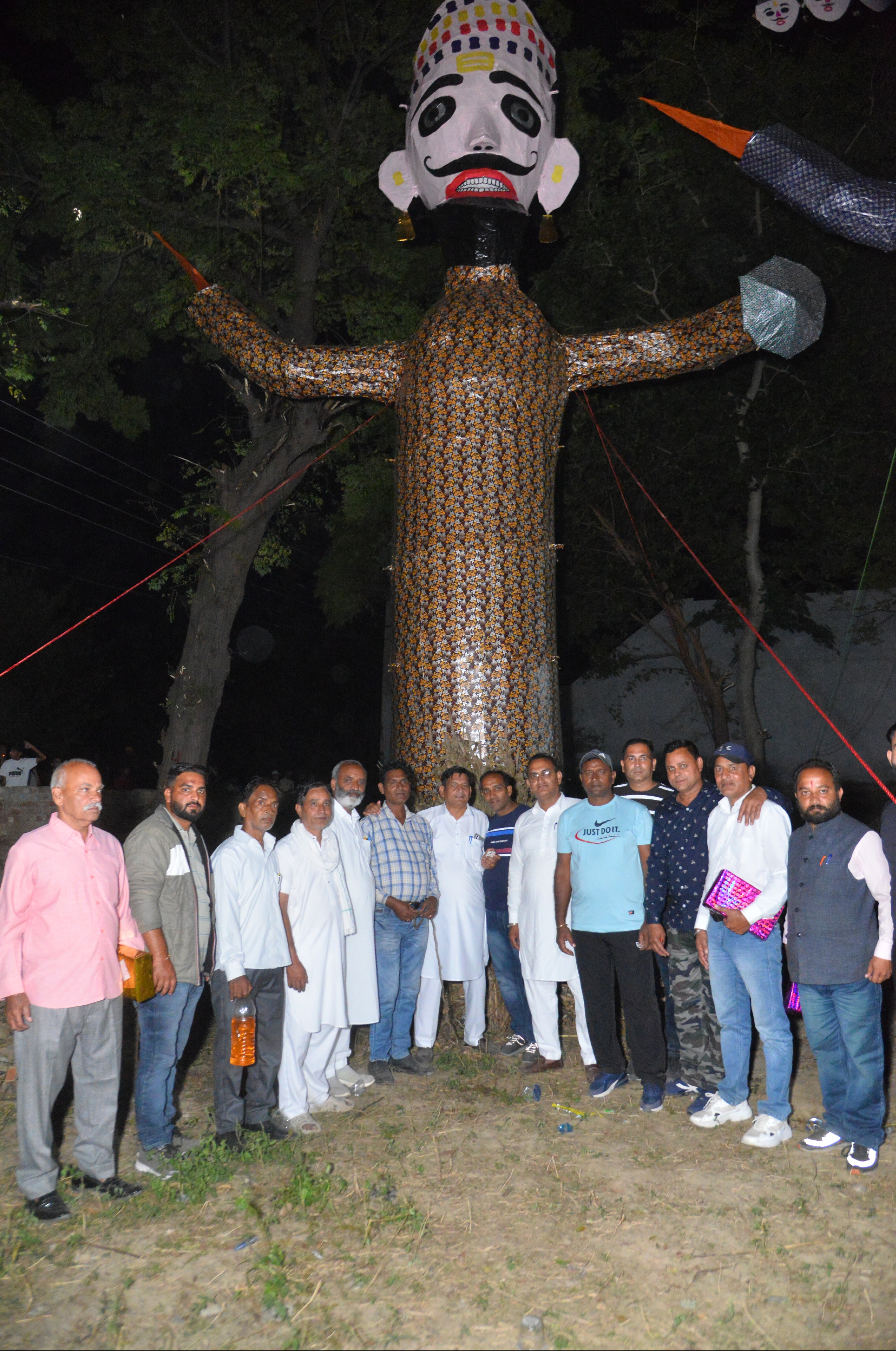 The festival of Dussehra was celebrated with great fanfare in village Rampur Bildho