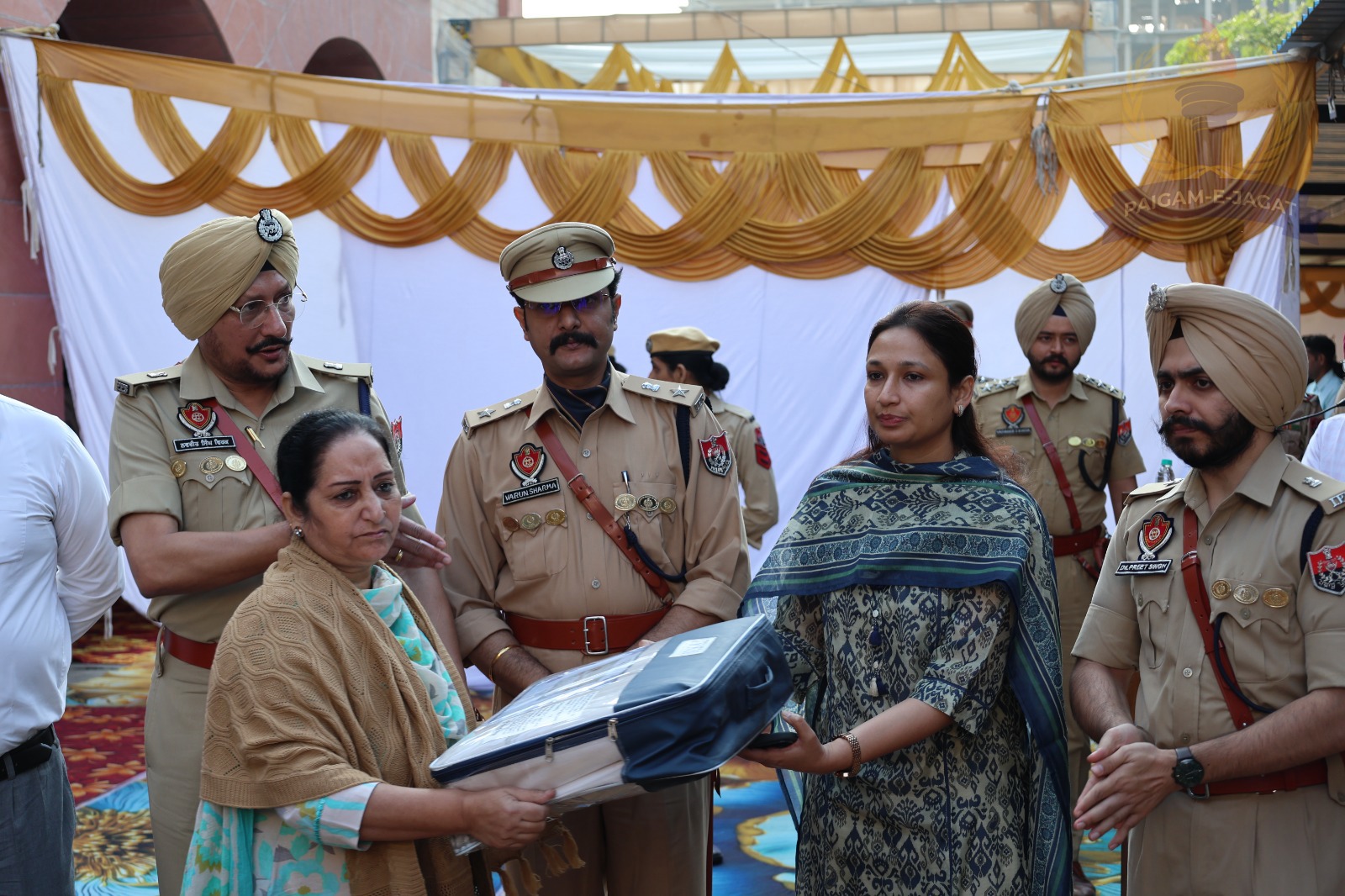 Police Martyrs’ Memorial Day: Sahibzada Ajit Singh Nagar Police Pays Tribute to Martyrs
