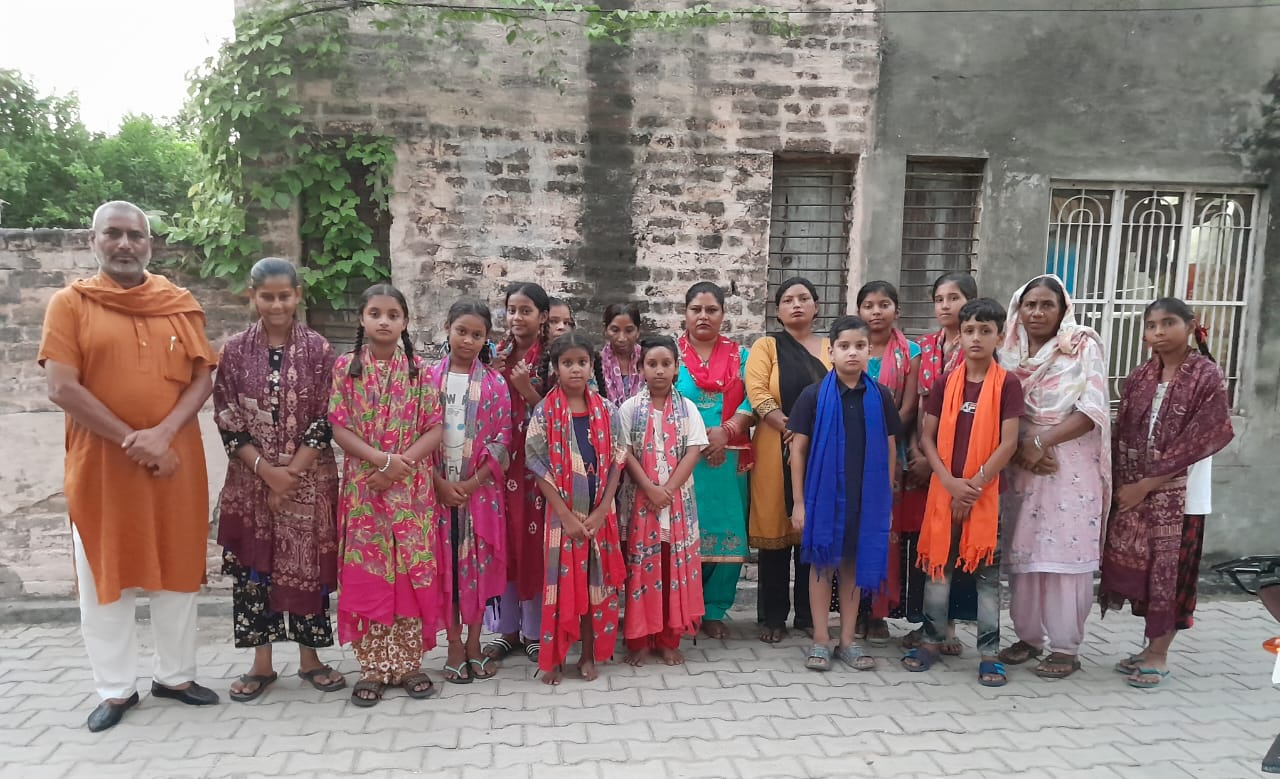 The girls who participated in the Ashok Vijay Dashami event were felicitated