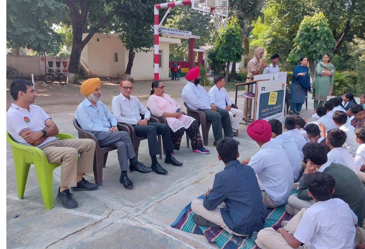 नशे को रोकने के प्रति जागरूक करने के लिए सेमिनार का आयोजन किया गया