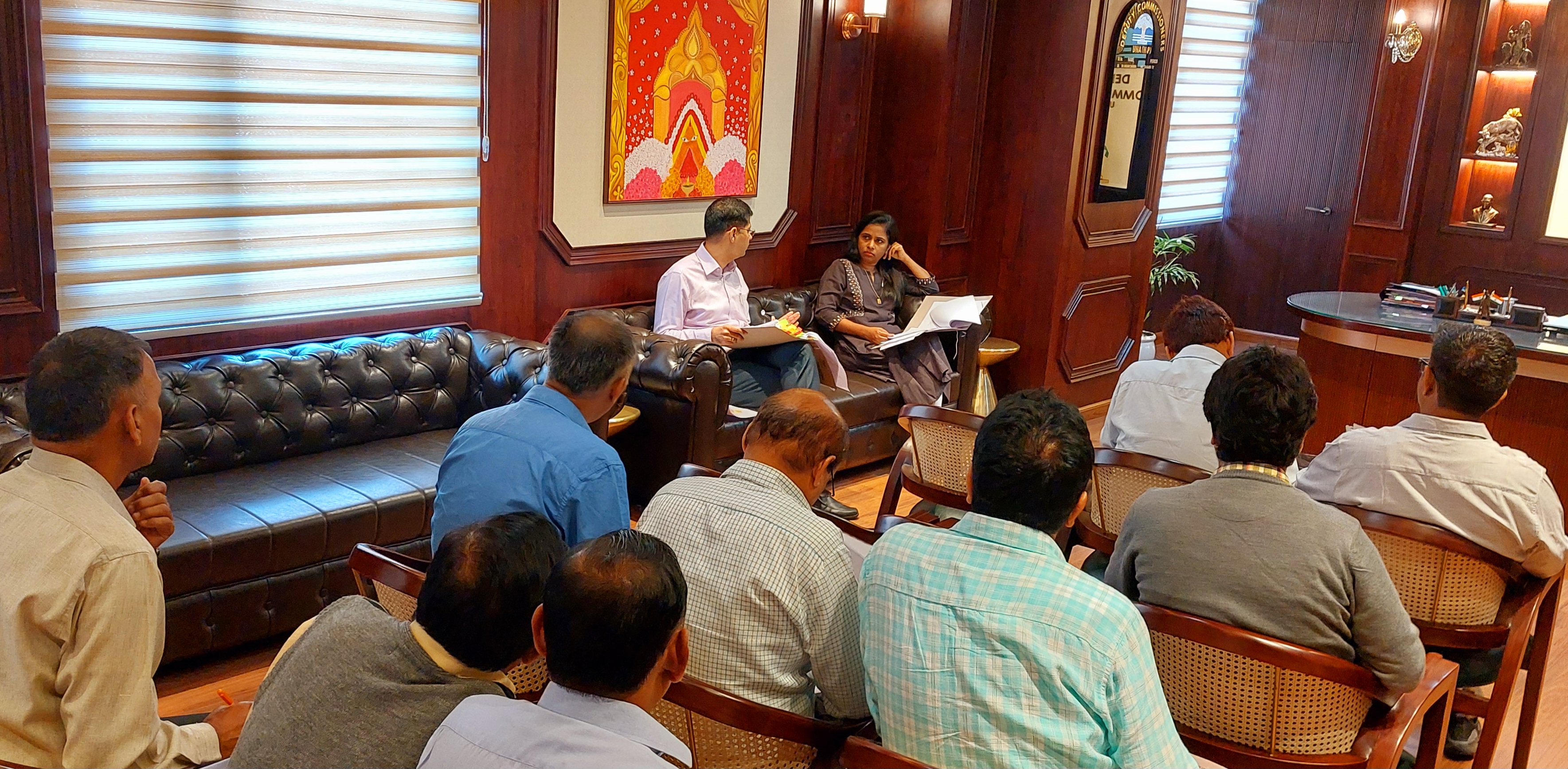 प्रवासी मजदूर के बच्चों की शिक्षा तथा शहरी क्षेत्र में स्वच्छता व सुंदरता का रखें विशेष ध्यान - ए शाइनामोल