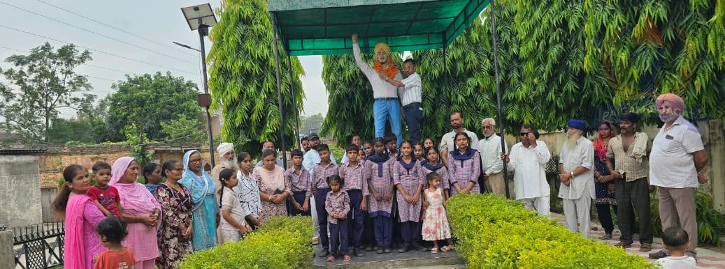 गांव लंगेरी में शहीद-ए-आज़म सरदार भगत सिंह की 119वीं जयंती मनाई गई