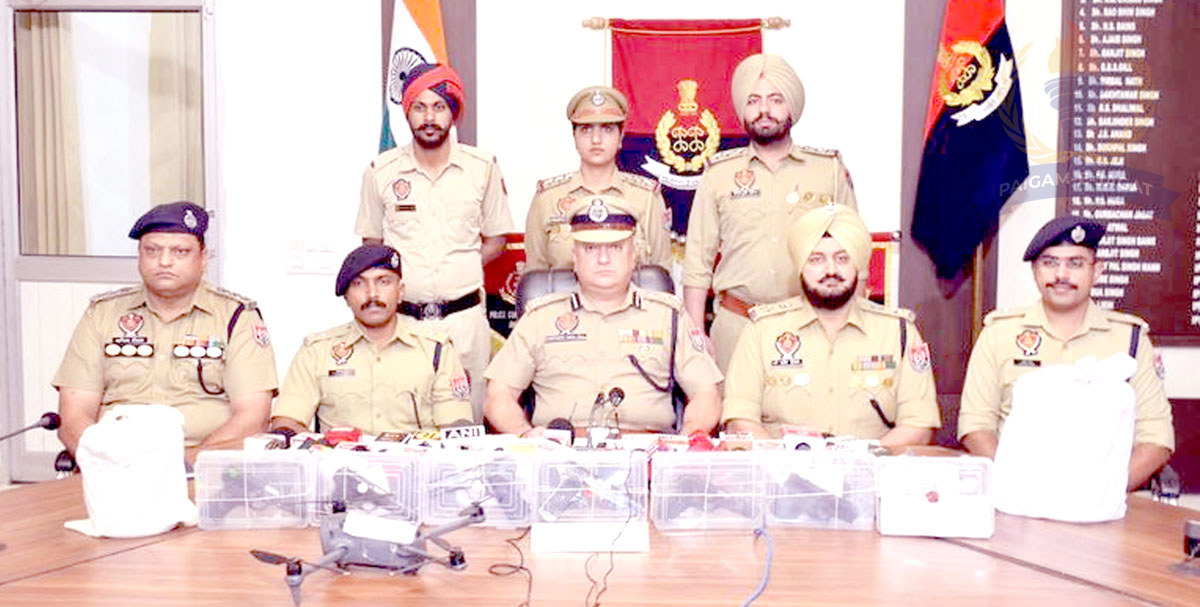10 Arrested with Narcotics and Illegal Weapons