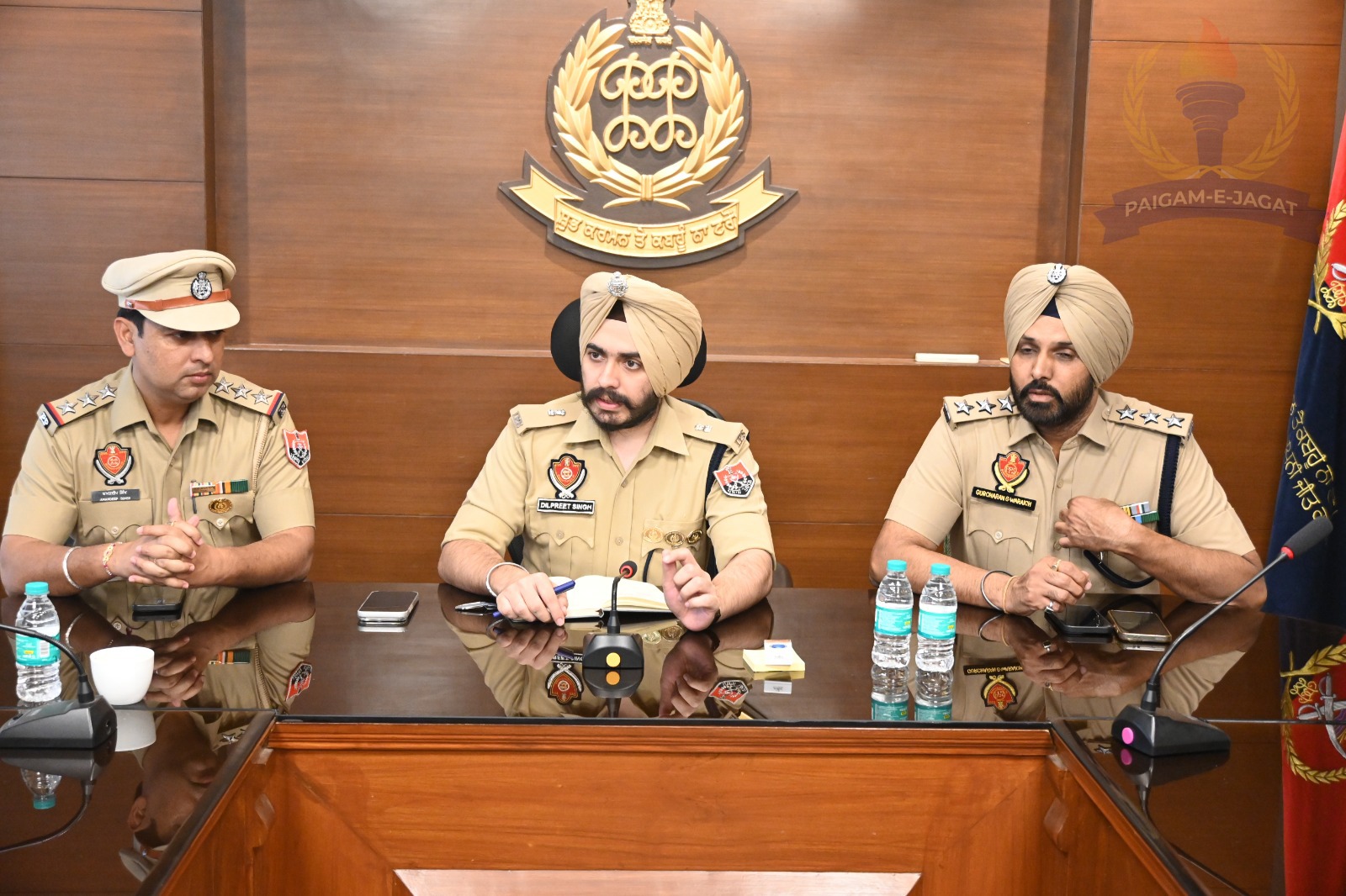 Mohali Police Take a Unique Initiative Ahead of Festivals, Hold Discussions with Shopkeepers and Market Association Leaders