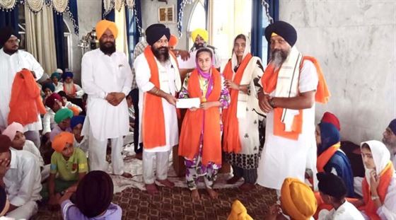 Gurbani Kanth and Dastar competitions were conducted for children aged 8 to 16 under the heritage conservation movement