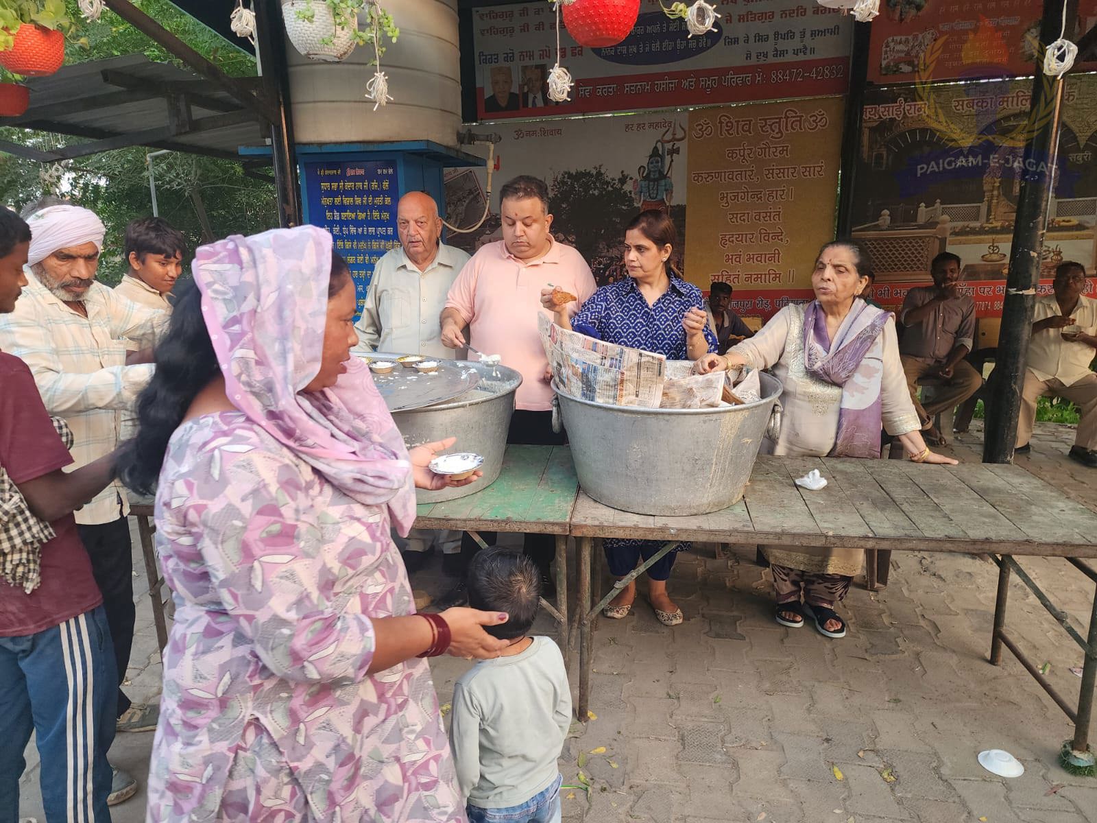Kheer and Pooda Langar Organised on Sarv Pitru Amavasya by Sudhar Sabha Shri Kedarnath Ji; 51 Saplings Planted on Rajiv Hasija’s Birthday