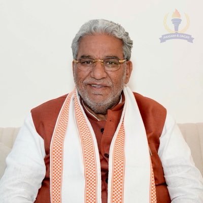 Haryana Minister Krishna Lal Panwar Stops Convoy to Rush Road Accident Victim to Hospital