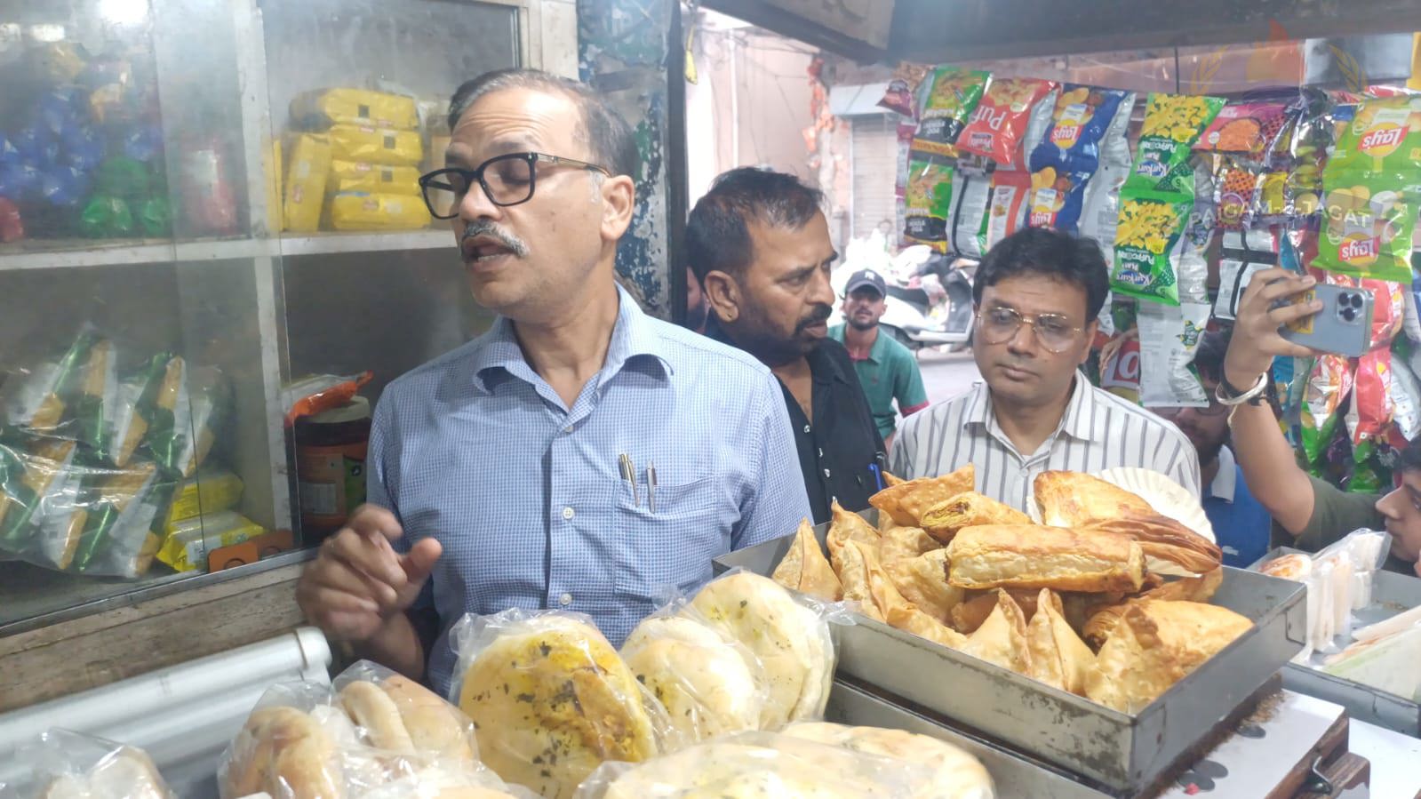 Health Department Raids Rajesh Bakery in Hoshiarpur, Lemon Cumin Drink Sample Collected