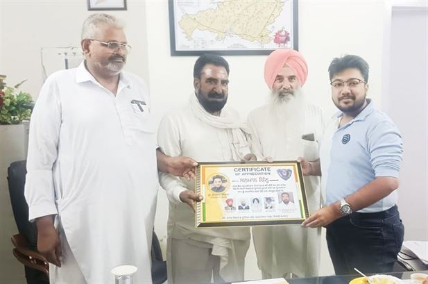 Tehsildar Larson Singla honored