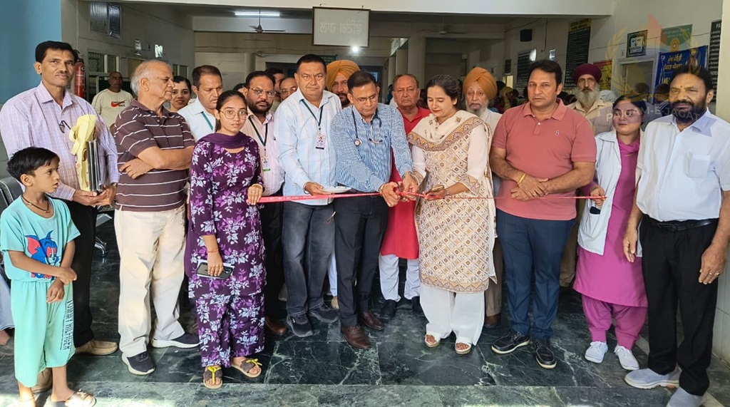 Rotary Eye Bank Holds Free Eye Check-up Camp at CHC Binewal, Examines 340 Patients