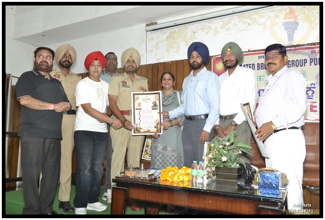 Police Officers Who Teach Discipline, Obedience and Dedication to Duty Honoured