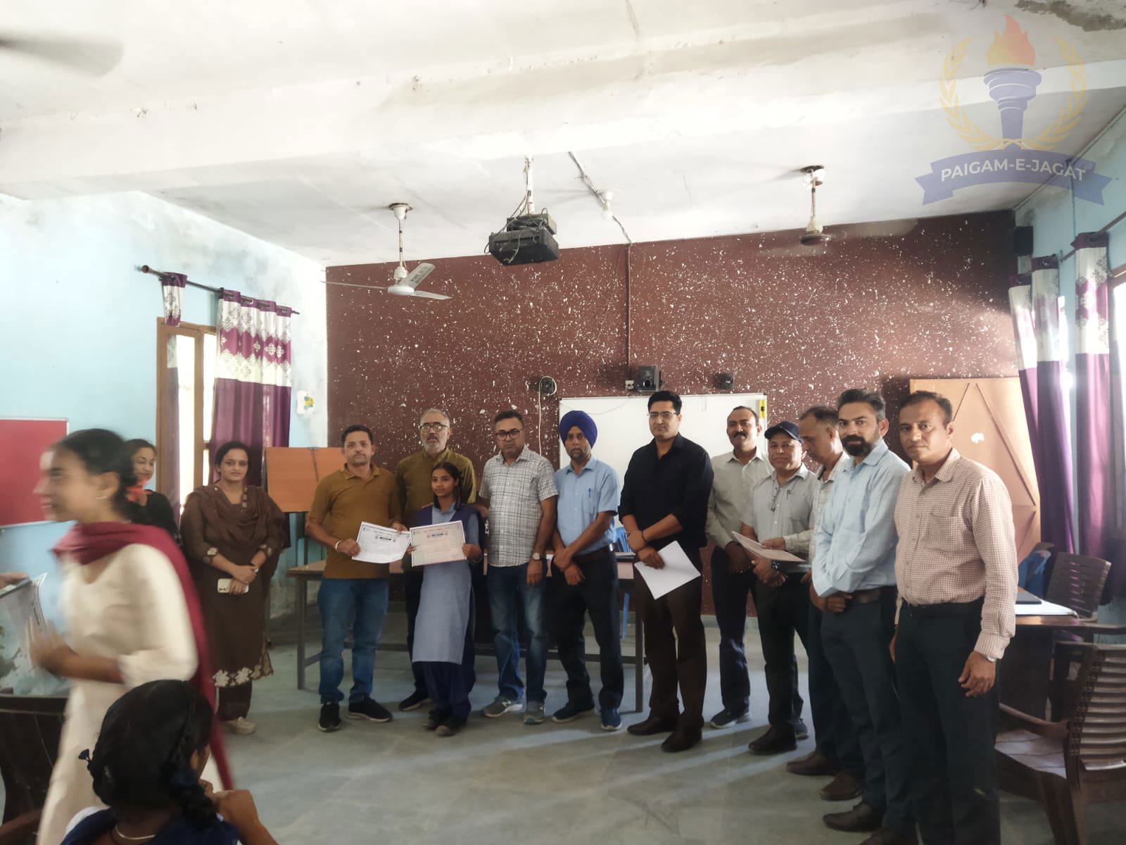 Student Science Seminar on ‘Indian Energy Basket 2047: Prospects and Challenges’ Held at Government Senior Secondary School Bora