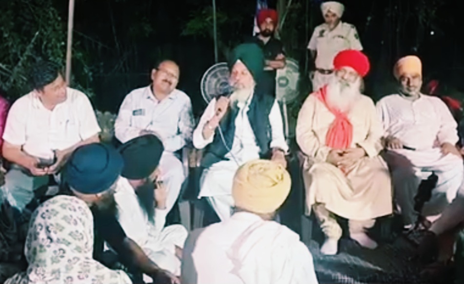 Saint Nirmal Dass Babejore, Saint Ramesh Dass Kalar and Dr. Karim Puri visit village Barian