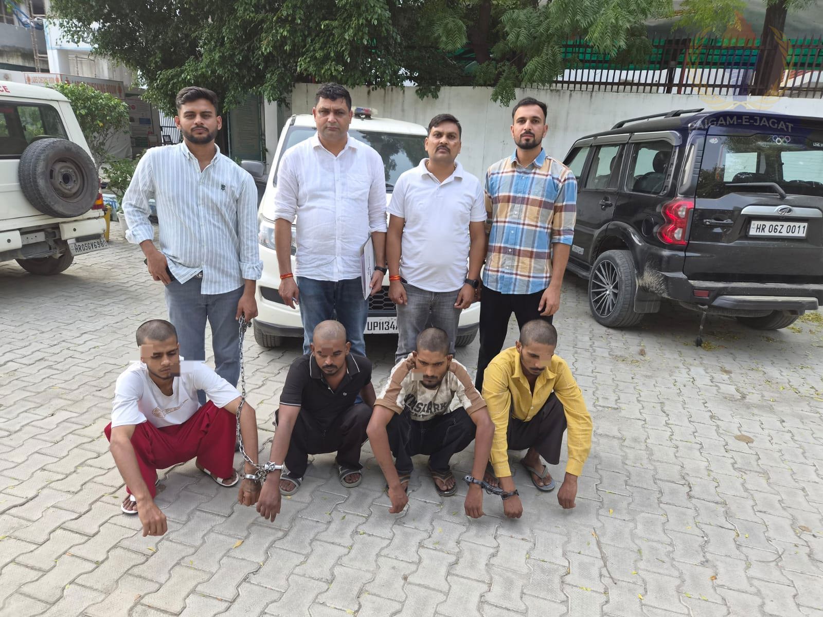 CIA-3 Takes Strict Action, Arrests Four Accused of Snatching at Knife-Point