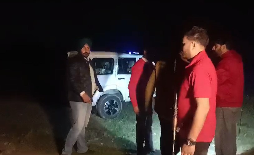 Encounter between gangster and police in Khizrabad, Mohali Mullanpur.