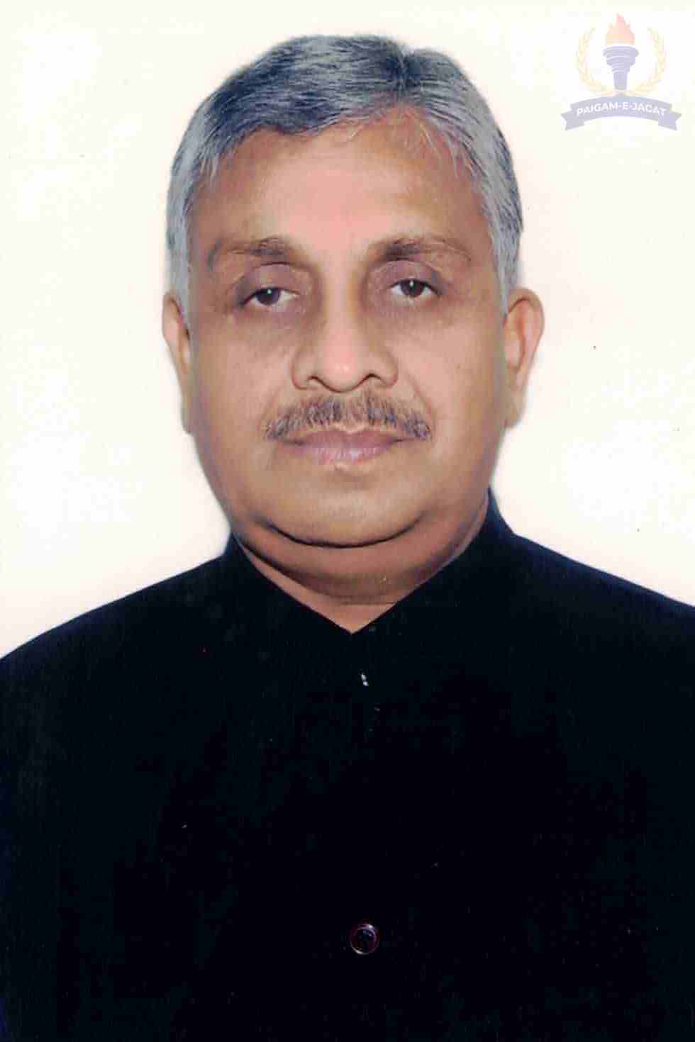 Rapid Growth in Online Shopping Is Devastating the Indian Economy: Tikshan Sood