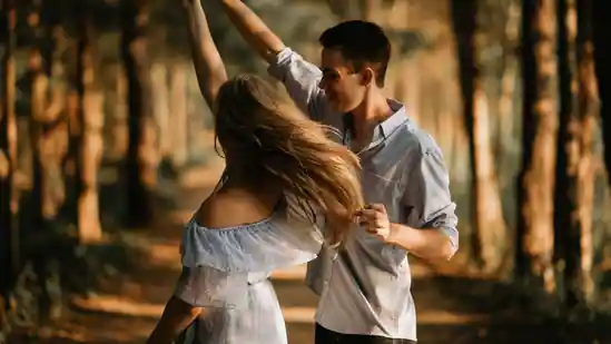 Love and Relationship Horoscope for May 6, 2022
